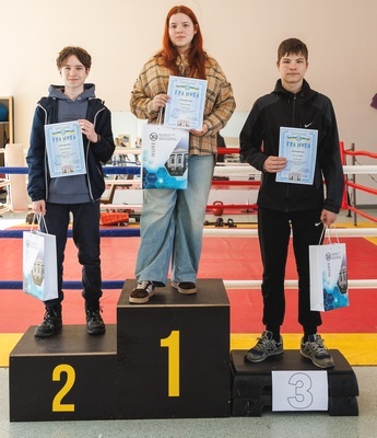 У ХНУРЕ нагородили переможців онлайн-турніру з шахів під час Дня відкритих дверей