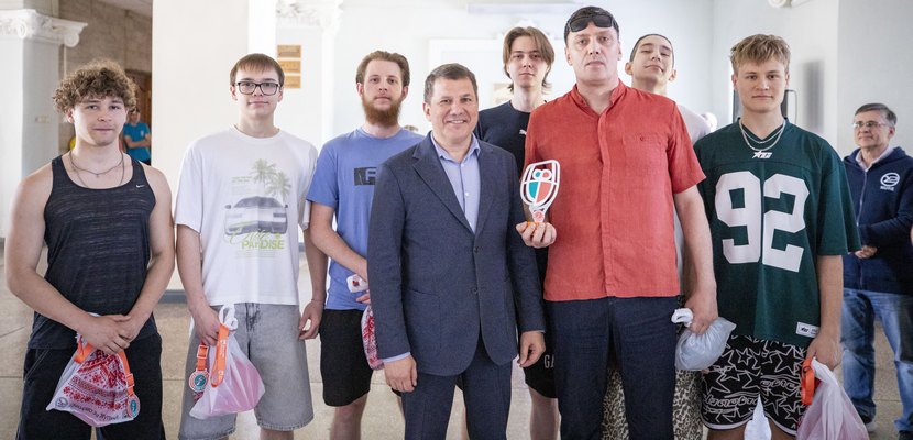 KNURE awarded the winners of the All-Ukrainian competitions and the winners of the “Plank Challenge KNURE”