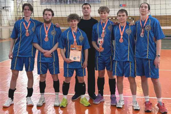 KNURE national volleyball team – bronze medalists of the “Side-by-side” competition