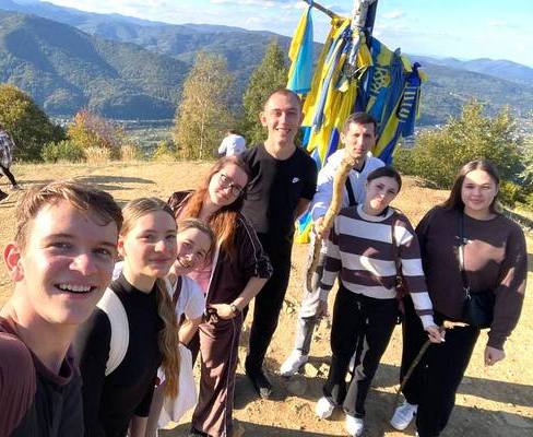 Студенти відпочивають